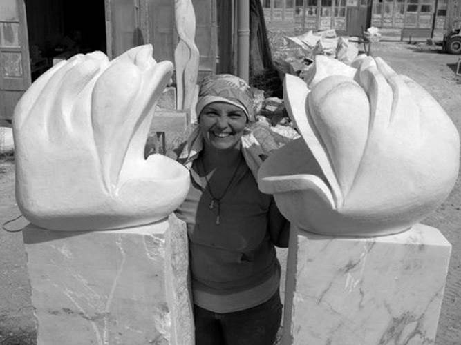 Sandra Borges, escultor en la galería zet