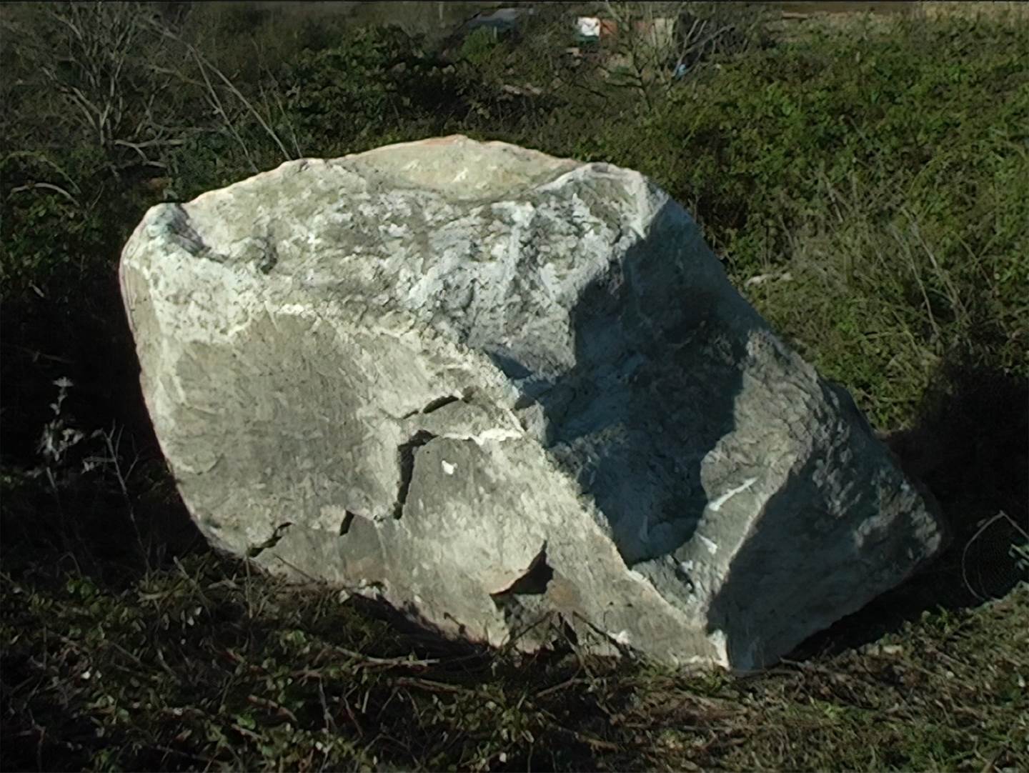 Pedra, original   Video by João Tabarra