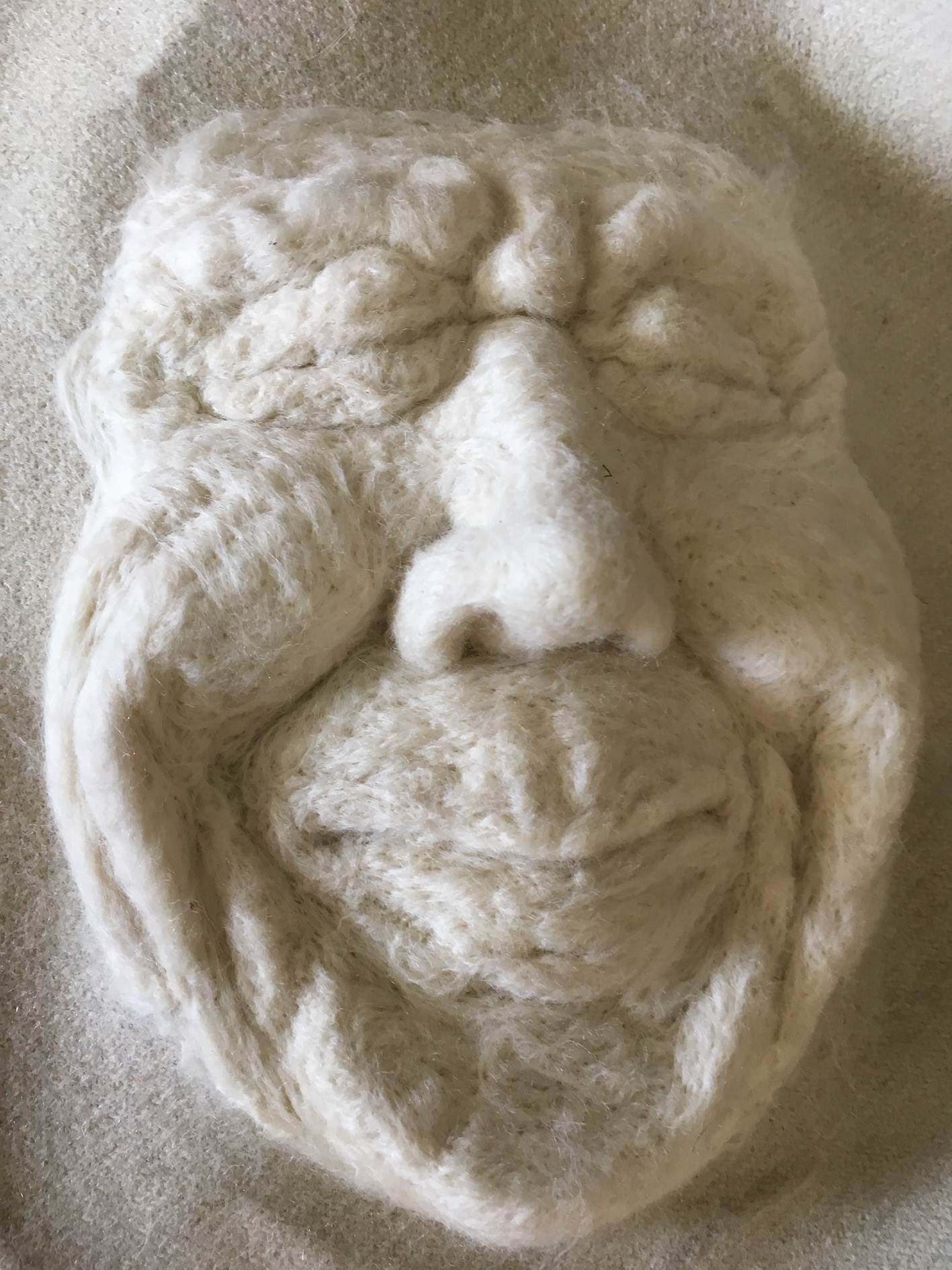 Máscara feltro #6, original Figura humana Técnica Mixta Escultura de António  Jorge