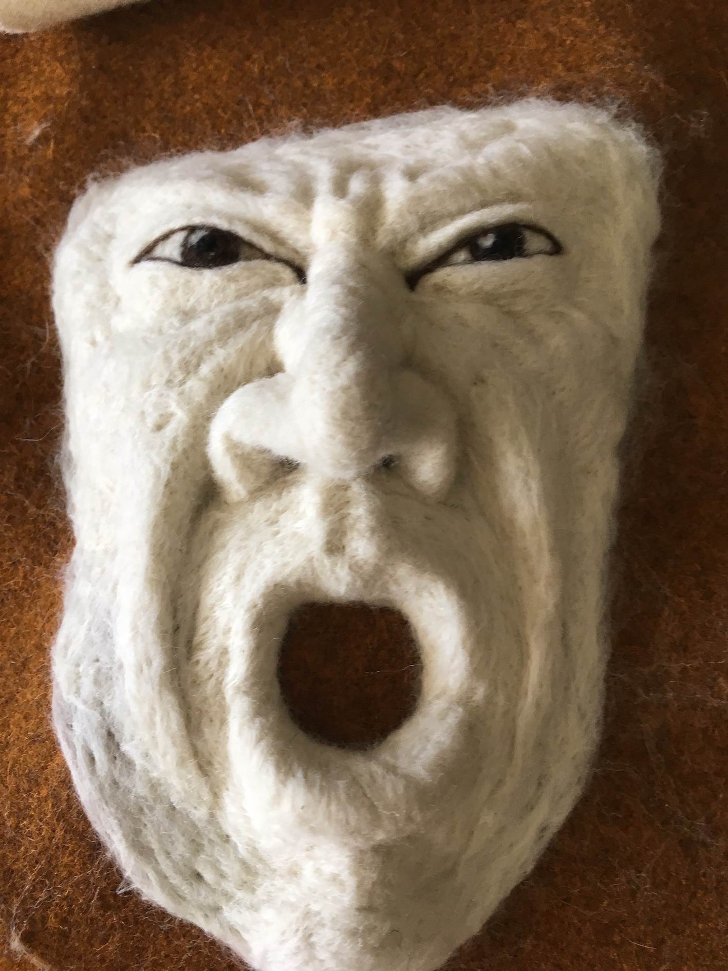 Máscara feltro #5, original   Sculpture par António  Jorge