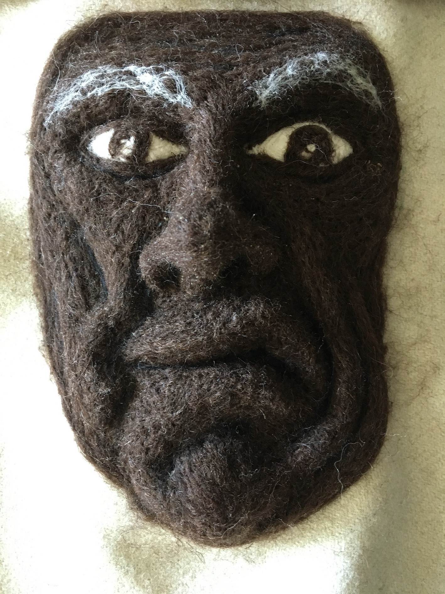 Máscara feltro #1, original   Sculpture par António  Jorge