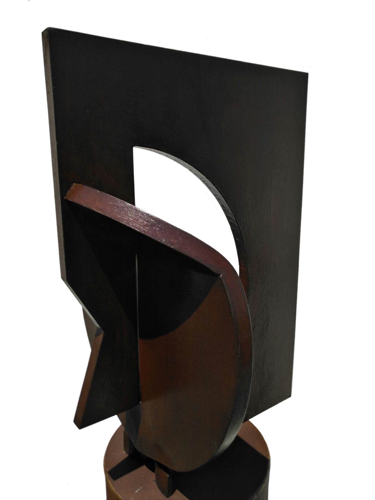 Cara al Aire, original Abstract Iron Sculpture by Juan Coruxo